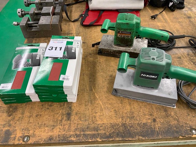 Hitachi/hikoki sd 12sd handschuurmachine (2x) - afbeelding 1 van  6