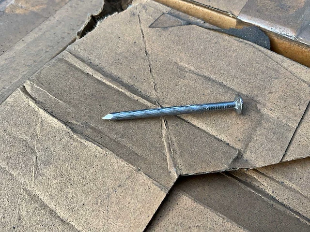 Hitmetal geringde nagel spijkers - afbeelding 1 van  4