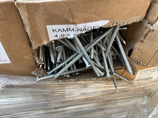 Hitmetal kamm nagel spijkers - afbeelding 1 van  3