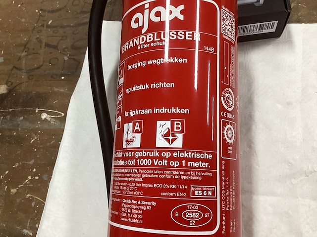 Hitte- en rook- en koolmonoxidemelders en brandblussers - afbeelding 10 van  12