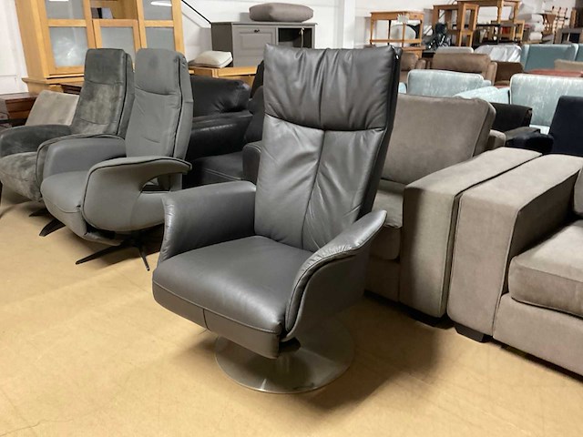 Hjort knudsen lederen draaifauteuil - afbeelding 6 van  12