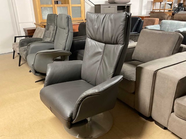 Hjort knudsen lederen draaifauteuil - afbeelding 8 van  12