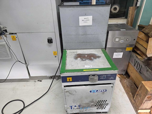 Hk technologies ltd - 2005 - nd yag laser markereermachine - afbeelding 3 van  9