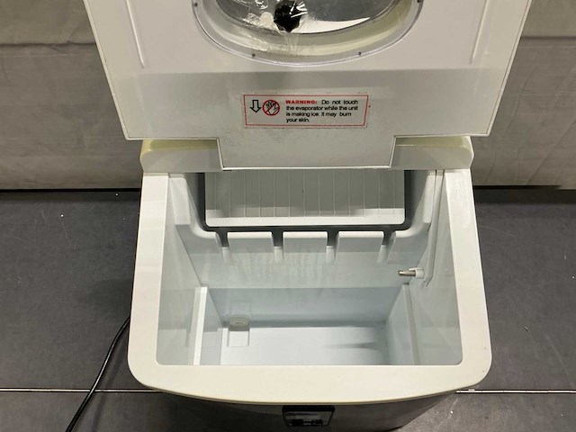 Hkoenig ijsblokjes machine - afbeelding 2 van  5