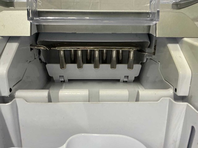 Hkoenig ijsblokjesmachine - afbeelding 3 van  7