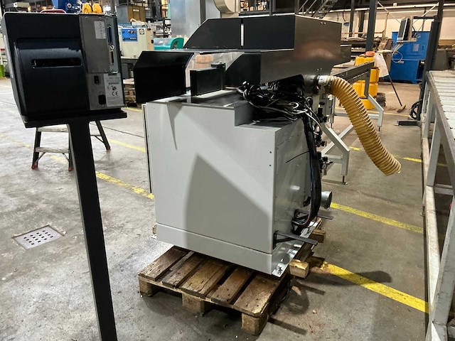 H&m - 2005 - hm-d - afkortcirkelzaagmachine - afbeelding 10 van  26