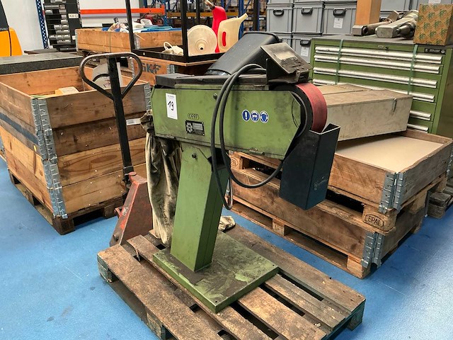 Hm tas-75 bandschuurmachine - afbeelding 1 van  5