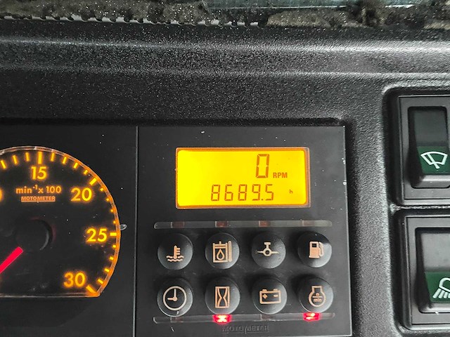 Hmf - 416 - zelfrijdende veegmachine - afbeelding 6 van  12