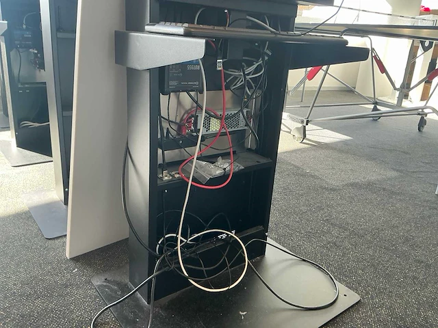 H@nd essence zelfservice kiosk (4x) - afbeelding 17 van  18