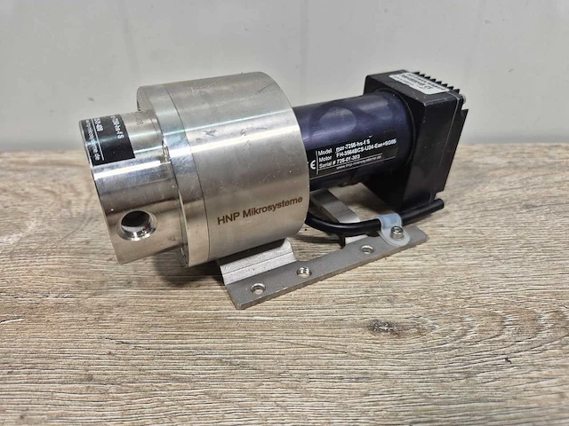 Hnp mikrosysteme - mzr-7255 micro doseerpomp - afbeelding 1 van  6