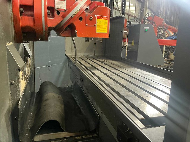 Ho chun - hu-1250ah - cnc milling machine - 2015 - afbeelding 9 van  10