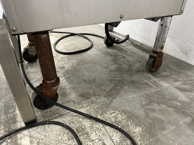 Hobart - 4246hd - vleesvermaler - afbeelding 4 van  12