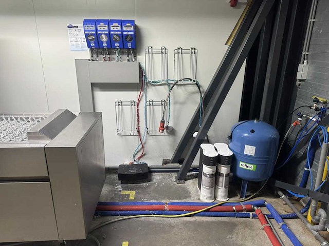 Hobart - ftni-e-s-a - bandvaatwasmachine - afbeelding 13 van  25