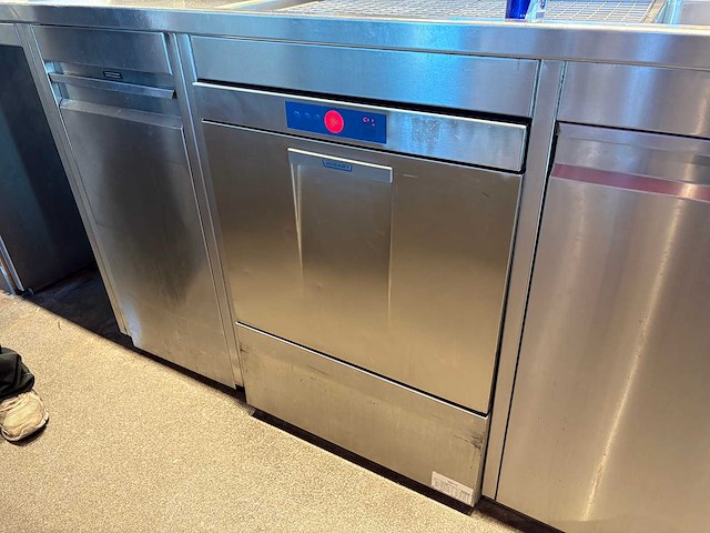 Hobart - fxs-70n - korvenvaatwasmachine - afbeelding 1 van  7