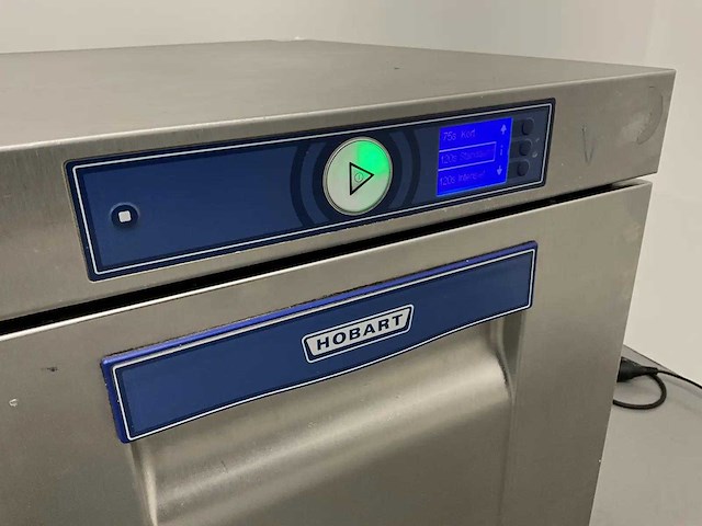 Hobart - gc10-a - glazenspoelmachine met osmose - afbeelding 3 van  7