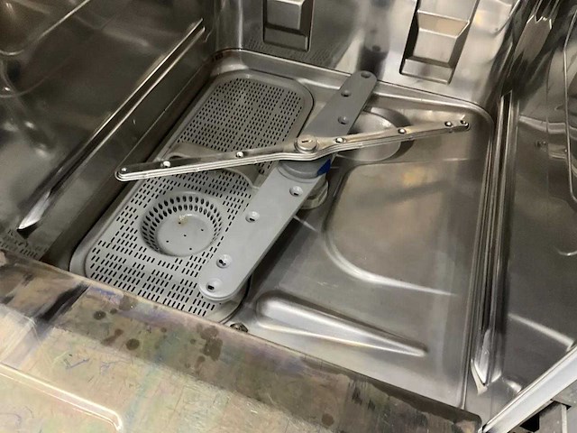 Hobart - gc10-a - glazenspoelmachine met osmose - afbeelding 5 van  7