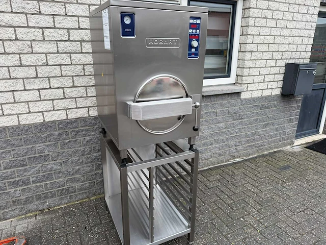 Hobart - series 5 onder druk - combisteamer - afbeelding 1 van  4