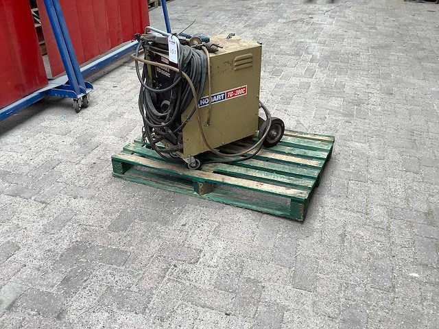 Hobart - tg-2000 - tig-lasmachine - afbeelding 1 van  6