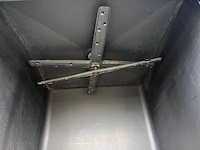 Hobart - uxl 10 - krattenwasmachine - afbeelding 2 van  5