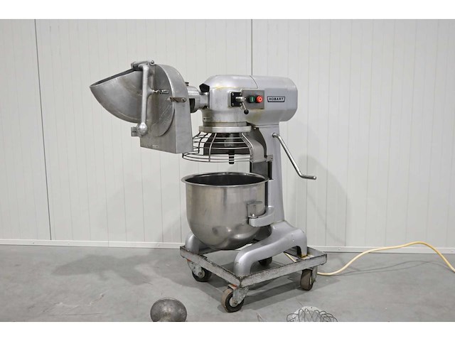 Hobart a200 planeetmenger met snijmachine - afbeelding 1 van  9