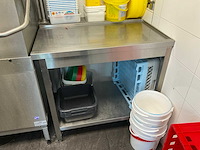 Hobart amxs-10 korvenvaatwasmachine met aan- en afvoertafel - afbeelding 5 van  5