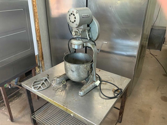 Hobart ce 100 keukenmachines & mixers planeetmenger / gehaktmolen incl, accessoires - afbeelding 3 van  5