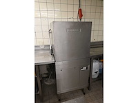 Hobart doorschuif korvenvaatwasmachine met rvs aanvoer (spoel)tafel en rvs afvoertafel - afbeelding 4 van  10