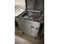 Hobart doorschuif korvenvaatwasmachine met rvs aanvoer (spoel)tafel en rvs afvoertafel - afbeelding 6 van  10