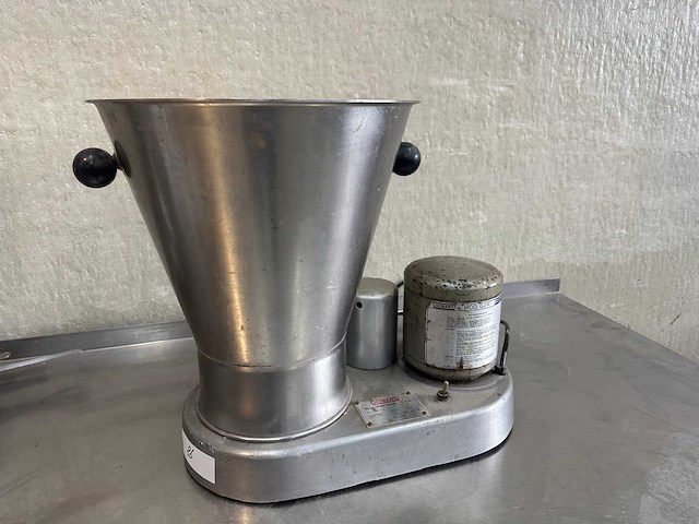 Hobart g2r slagroomblazer - afbeelding 1 van  3