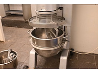 Hobart ncm40 planeetmenger inclusief 2 bekken en 7 meng accessoires - afbeelding 3 van  11