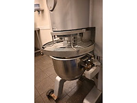 Hobart ncm40 planeetmenger inclusief 2 bekken en 7 meng accessoires - afbeelding 7 van  11
