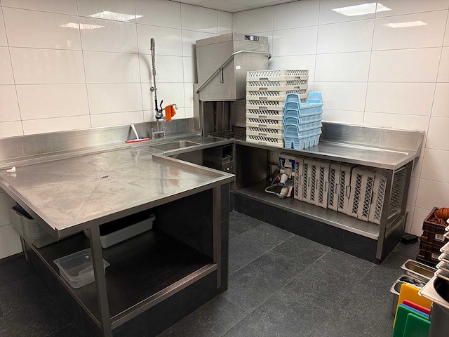 Hobart premax korvenvaatwasmachine + opstelling - afbeelding 1 van  14