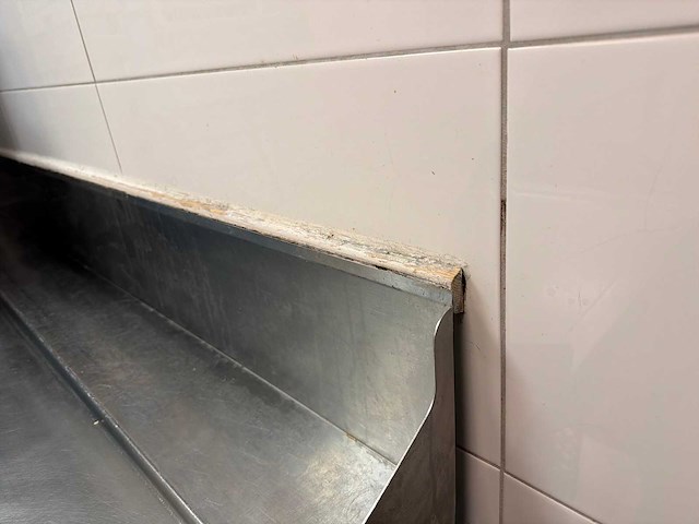 Hobart premax korvenvaatwasmachine + opstelling - afbeelding 12 van  14