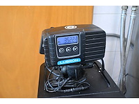 Hobart ux-10a rvs gereedschap wasmachine met lubron waterontharder - afbeelding 3 van  13