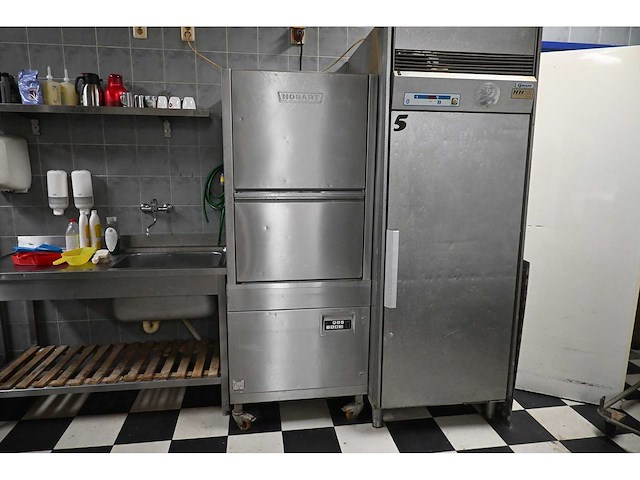 Hobart ux30eb gereedschapwasmachine - afbeelding 1 van  6