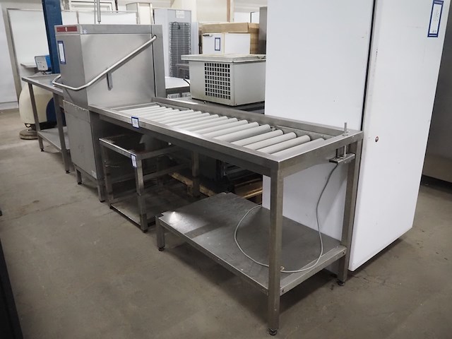 Hobart - afbeelding 1 van  12