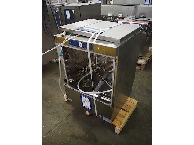 Hobart - afbeelding 1 van  8