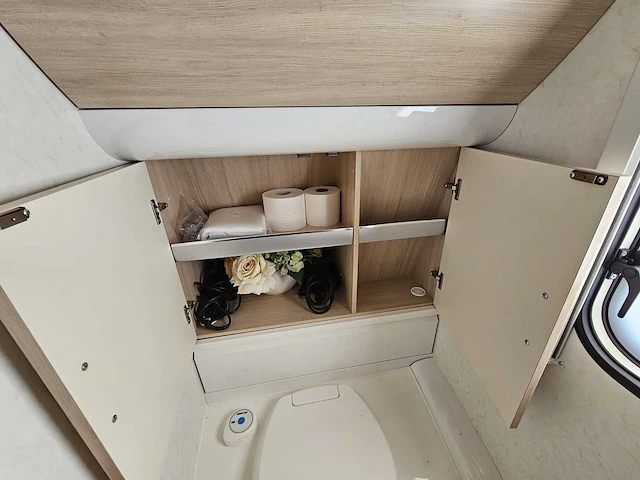 Hobby - 560 kmfe - 1ste eigenaar - caravan - afbeelding 9 van  52