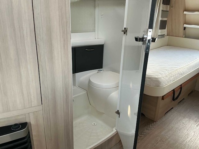 Hobby 495ul silverline caravan - afbeelding 30 van  52