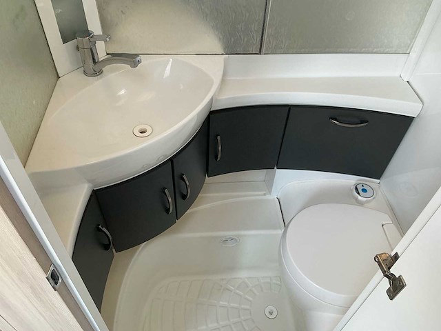 Hobby 495ul silverline caravan - afbeelding 31 van  52