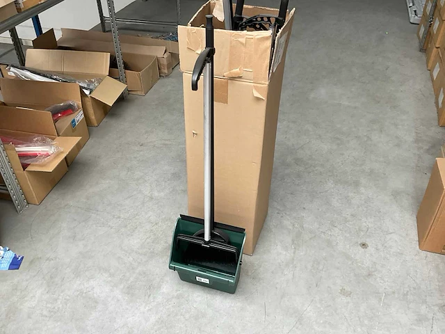 Hobby kantelbaar vuilblik (4x) - afbeelding 1 van  1