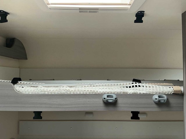 Hobby t65 hkm camper - afbeelding 2 van  8