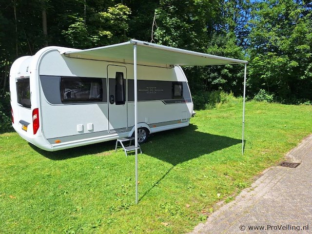 Hobby460 ufe caravan - kenteken: 61-wp-sn - afbeelding 9 van  75