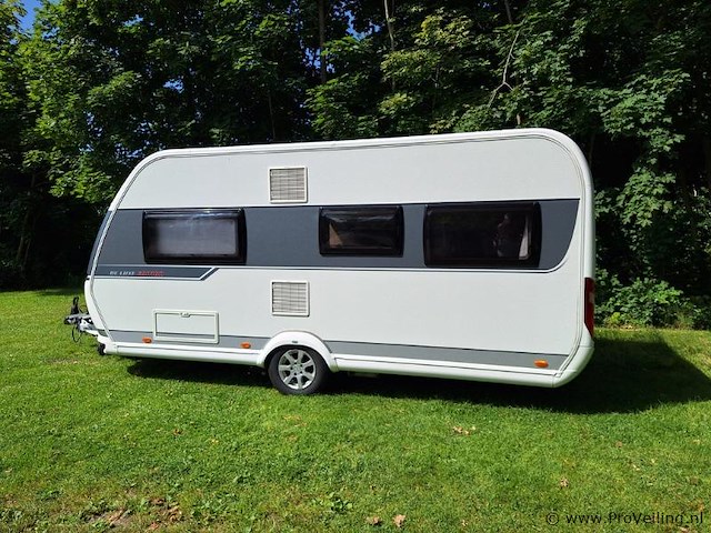 Hobby460 ufe caravan - kenteken: 61-wp-sn - afbeelding 23 van  75