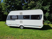Hobby460 ufe caravan - kenteken: 61-wp-sn - afbeelding 23 van  75