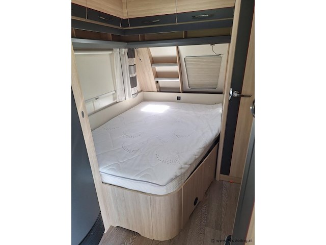 Hobby460 ufe caravan - kenteken: 61-wp-sn - afbeelding 44 van  75