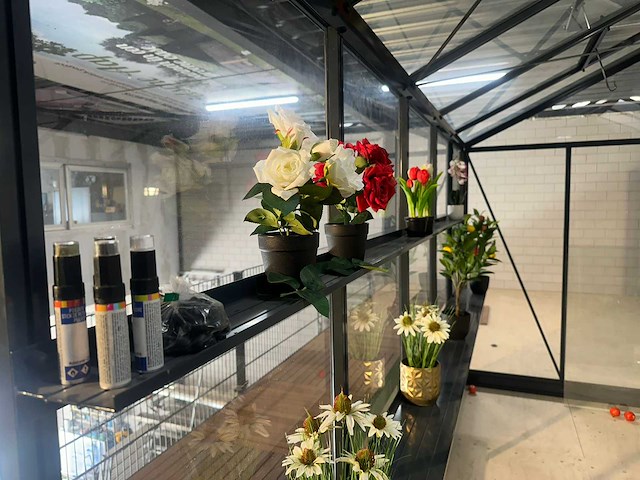 Hobbykas - afbeelding 15 van  17