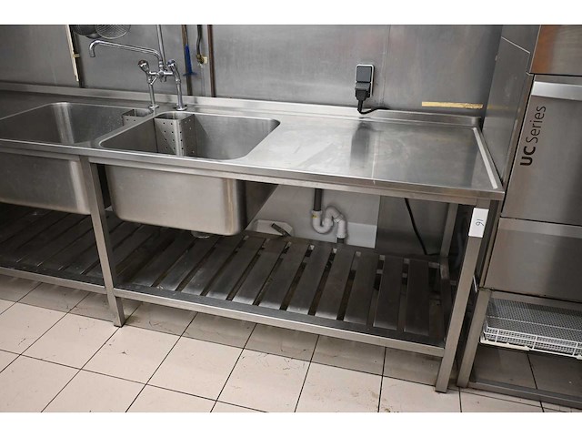 Hobrand rvs dubbele spoeltafel met mengkraan en handdouche - afbeelding 2 van  8