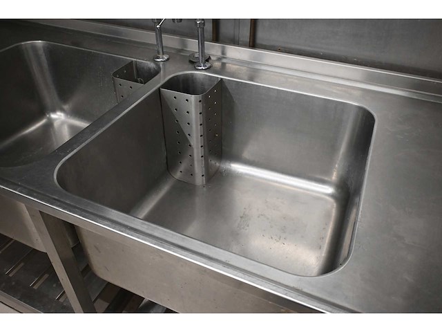 Hobrand rvs dubbele spoeltafel met mengkraan en handdouche - afbeelding 3 van  8