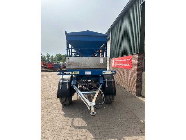 Hobur - bulkaanhanger met hatz motor - afbeelding 7 van  11